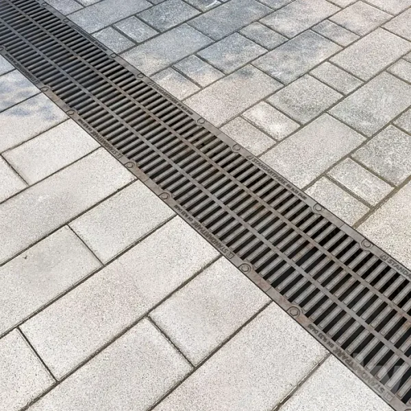 3DSky - Standartpark Rain Grate and 2 Types of Paving Stones